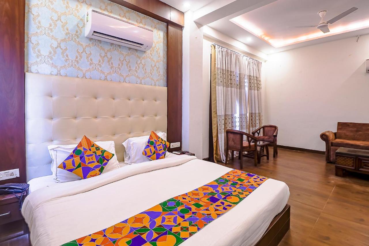 Fabhotel Swess Grand Agra  Exterior photo